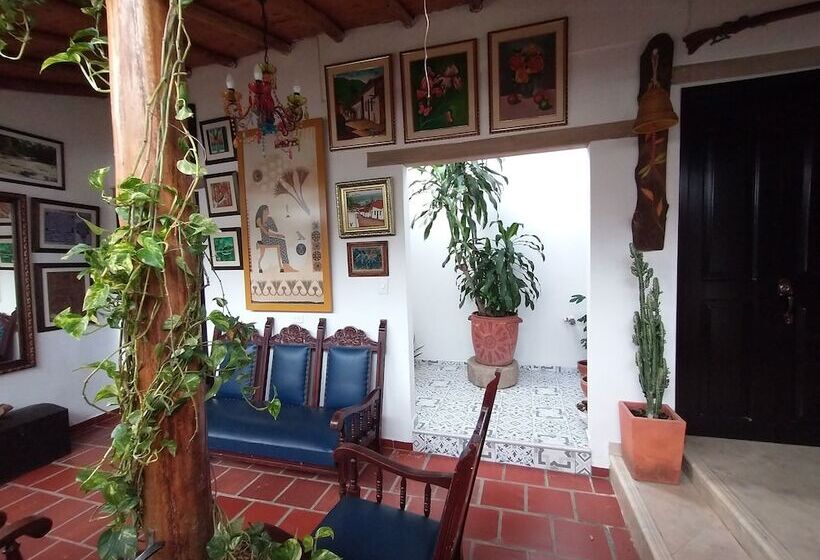 Bed and Breakfast San Gil Casa Colonial
