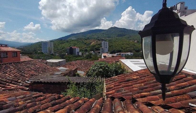 Bed and Breakfast San Gil Casa Colonial