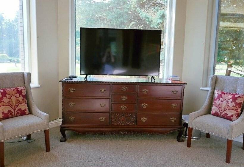 مبيت وإفطار Mill Creek Gardens