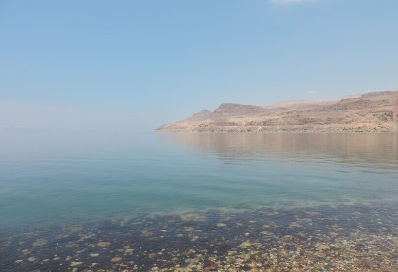 تختخواب و صبحانه Mujib Chalets