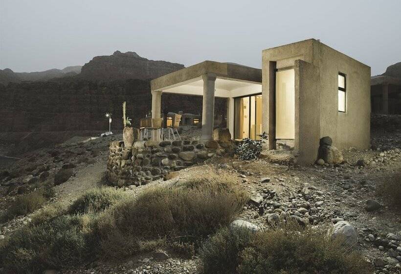 تختخواب و صبحانه Mujib Chalets