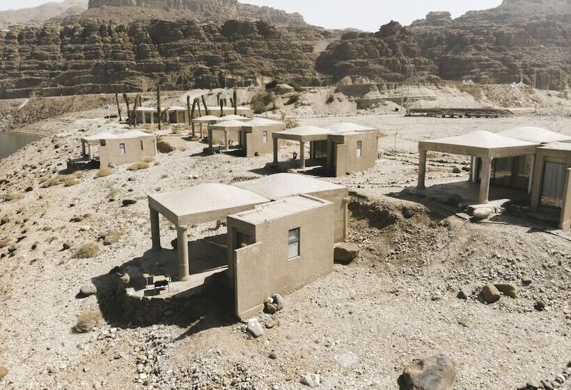 تختخواب و صبحانه Mujib Chalets