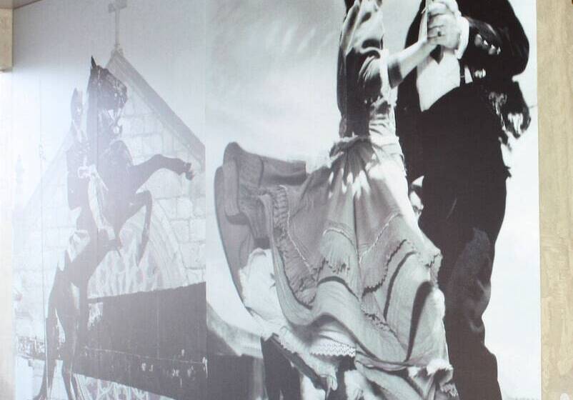 צימר N1 Hostel Apartments & Suites