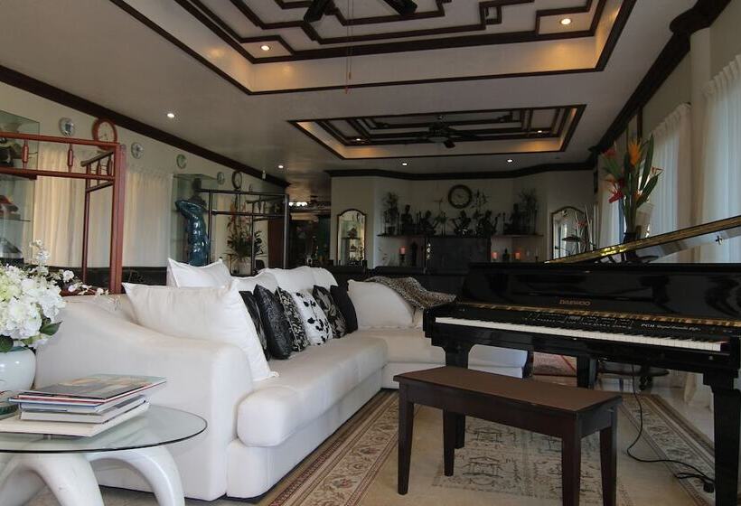 تختخواب و صبحانه The Wilsons  Shangrila