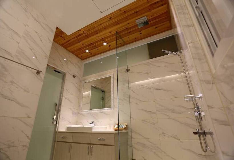 تختخواب و صبحانه Xianel Vacation Chateau