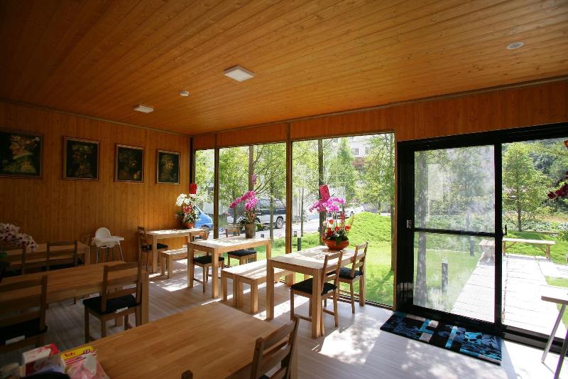 تختخواب و صبحانه Xianel Vacation Chateau