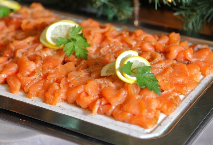 Eco Hotel Romanov Les