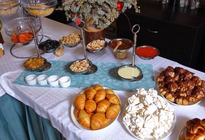 Eco Hotel Romanov Les