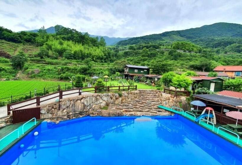 Hadong Sansuae Pension