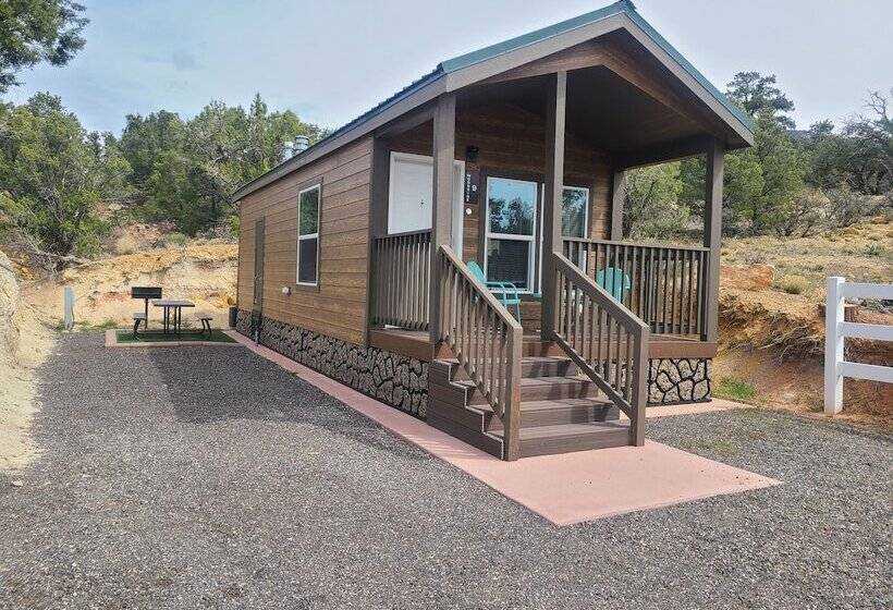 Holmstead Ranch Resort