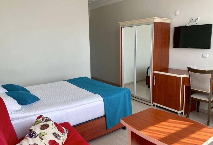 פונדק Fırat Palace Otel