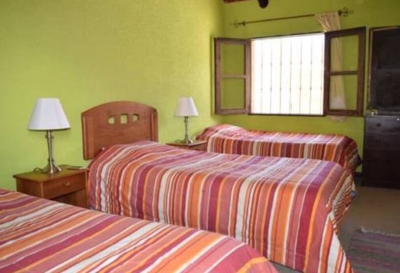 Hostal Pachamama Putre   Hostel