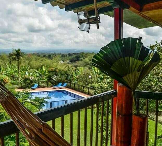 Hostal Portal Del Samán