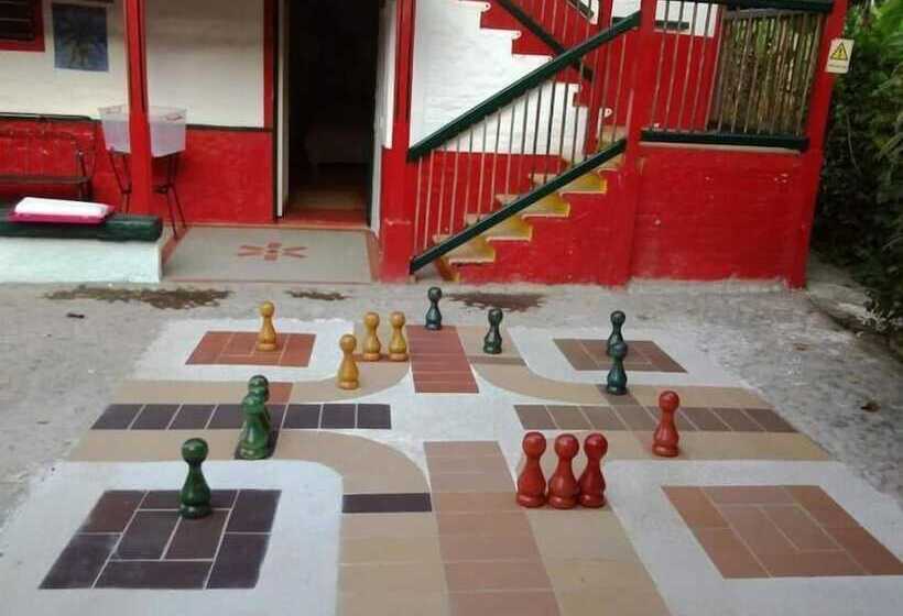 Hostal Portal Del Samán