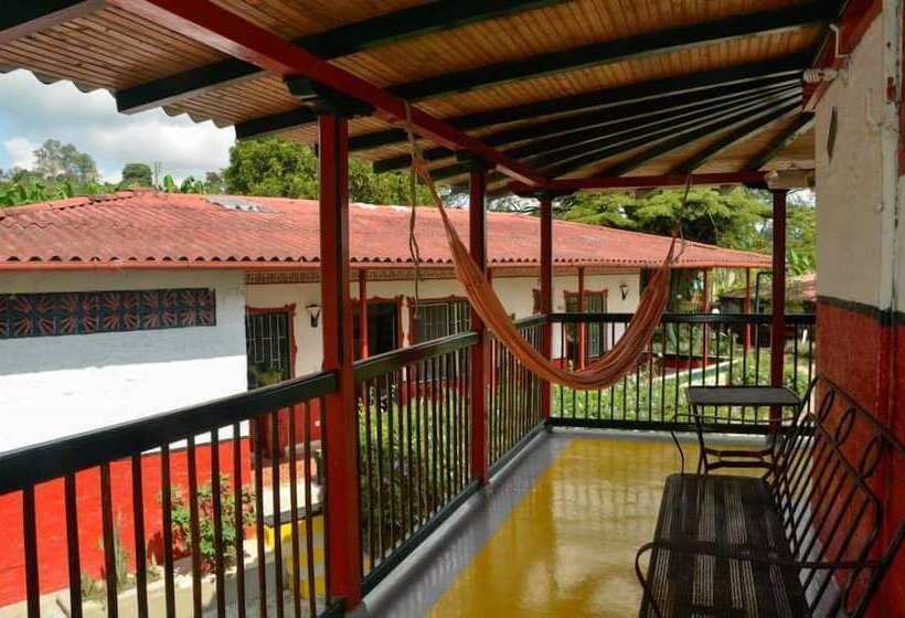 Hostal Portal Del Samán