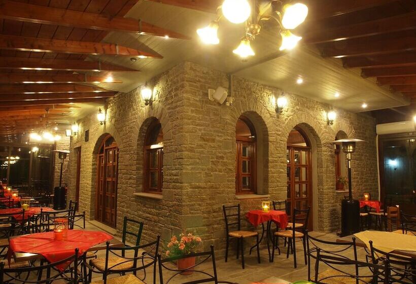 ホテル Archontiko Tzoumerkon