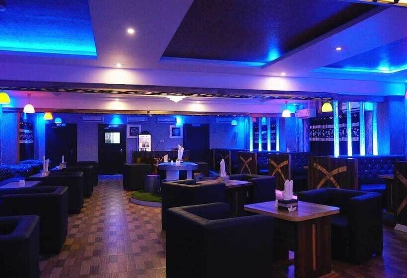 בית מלון כפרי Ashiana Hill View