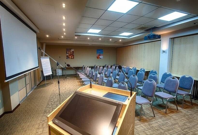 בית מלון כפרי Aurora