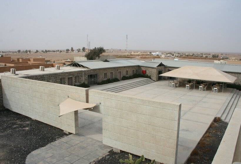 هتل Azraq Lodge