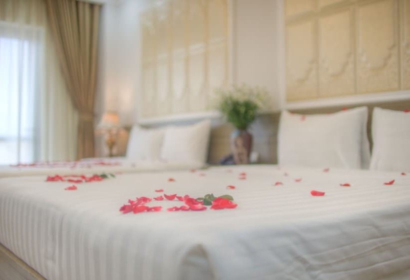 هتل Bacninh Charming