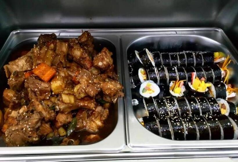 هتل Bacninh Charming