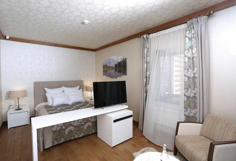 هتل Baikal Residence