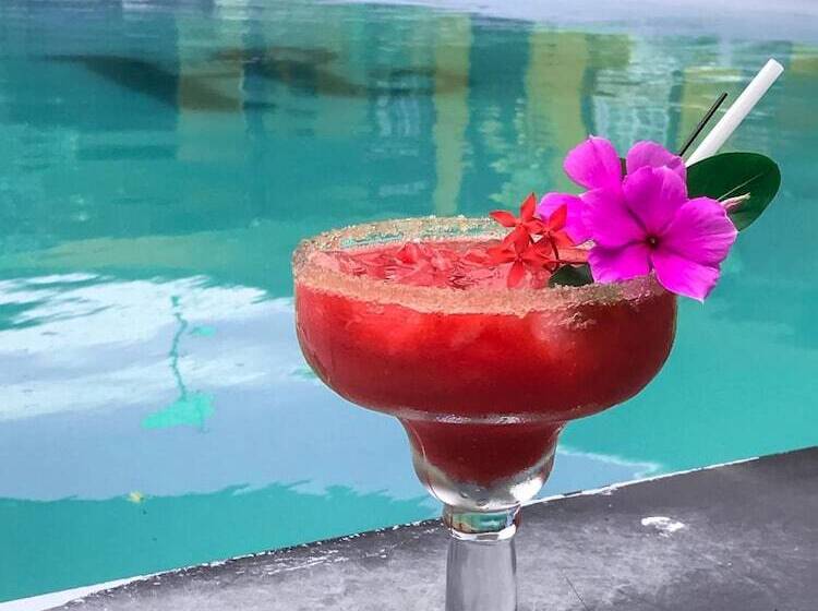 ホテル Big Daddy S Beach Club And