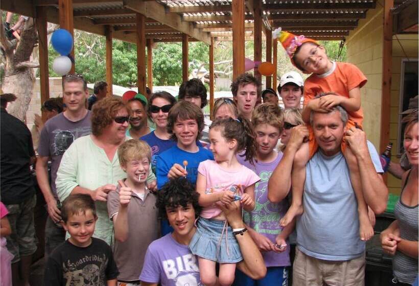 فندق Bimbi Park   Camping Under Koalas