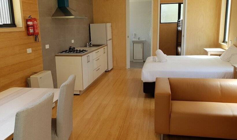 فندق Bimbi Park   Camping Under Koalas