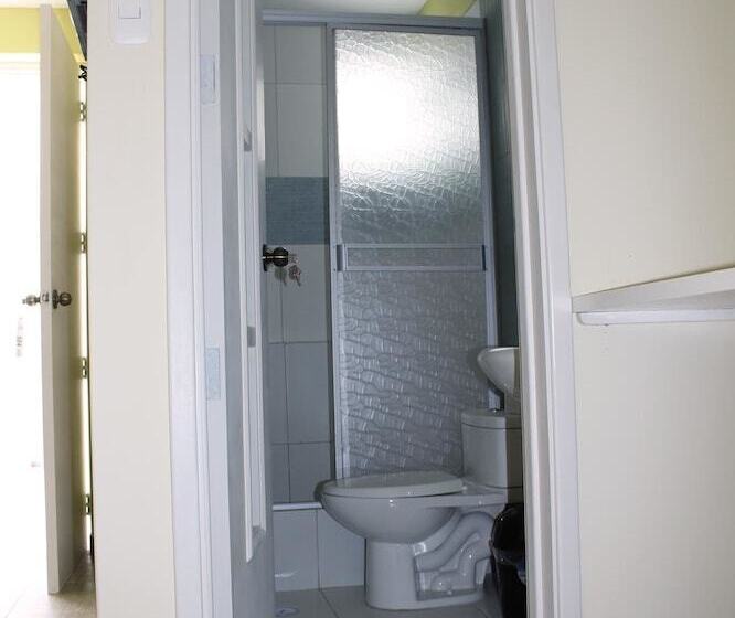 هتل Camaná Suites