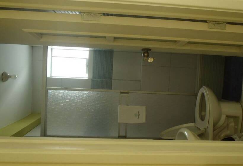 هتل Camaná Suites