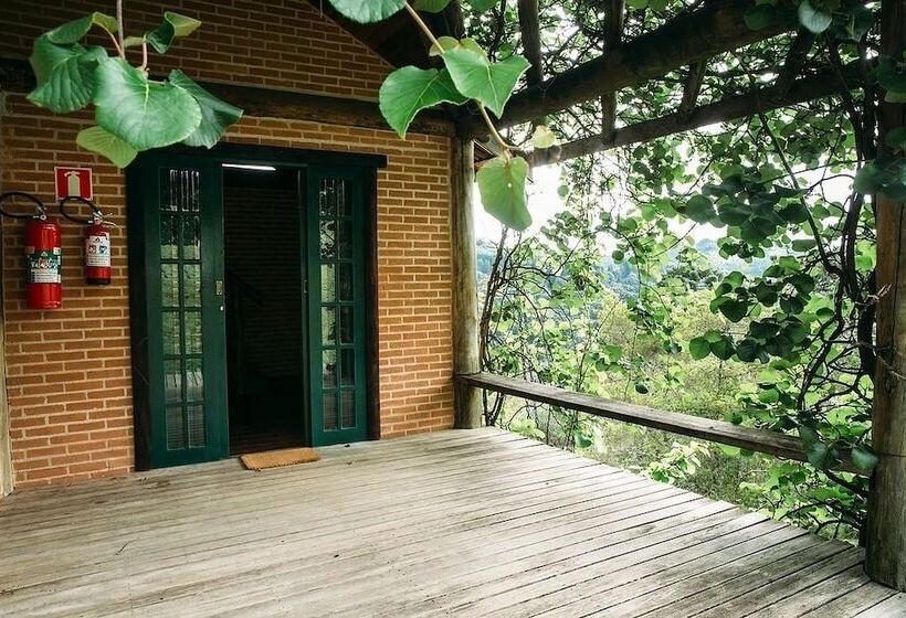 ホテル Chalés Do Rancho Santo Antônio