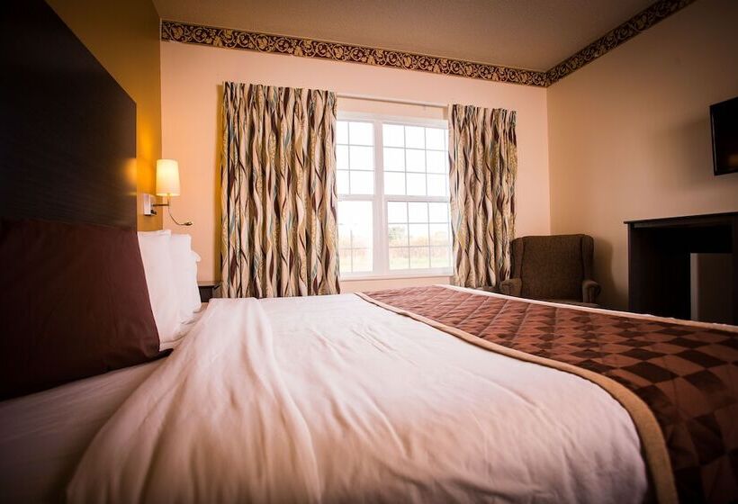 فندق Chisholm Inn & Suites