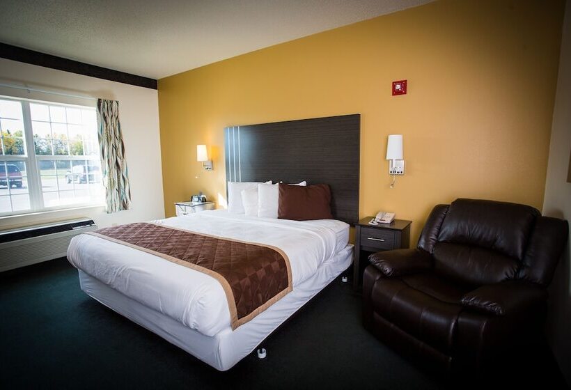 فندق Chisholm Inn & Suites