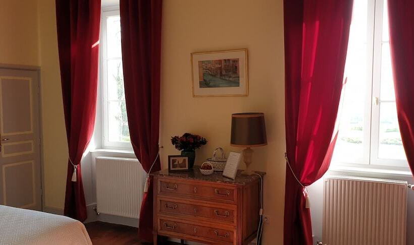 בית מלון כפרי Château De Colombier