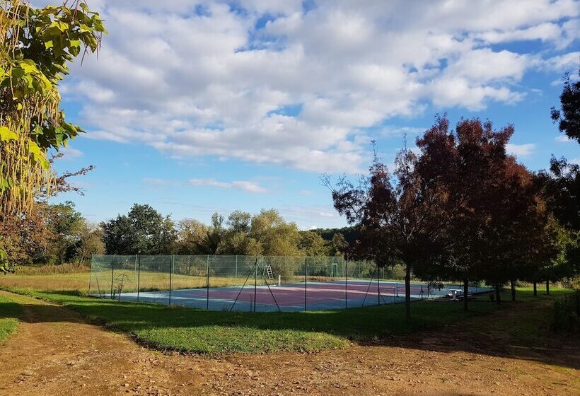 בית מלון כפרי Château De Colombier