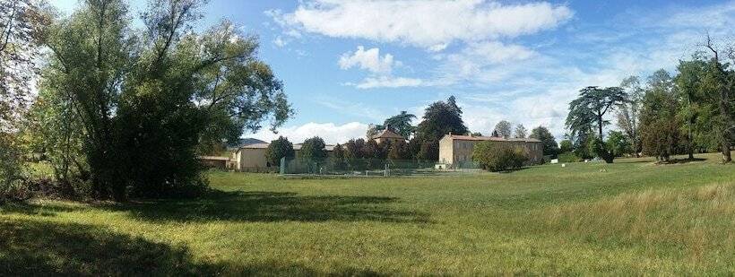 בית מלון כפרי Château De Colombier