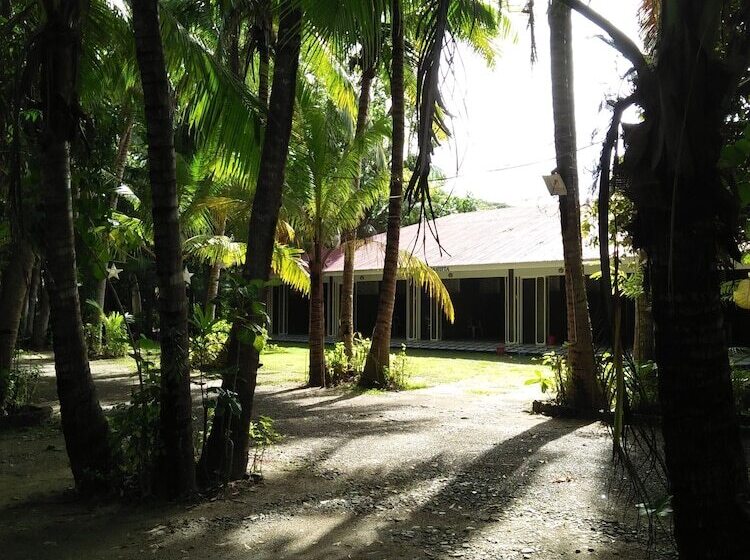 فندق Coco Paradise Beach Resort