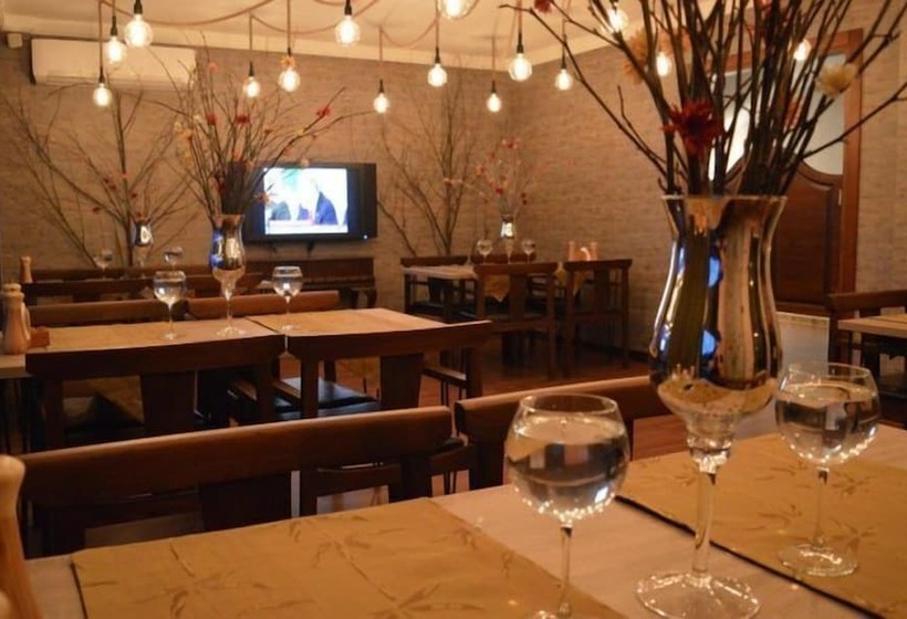 ホテル Deluxe Mavisu