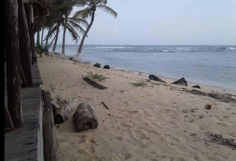 ホテル Digir Gunayala