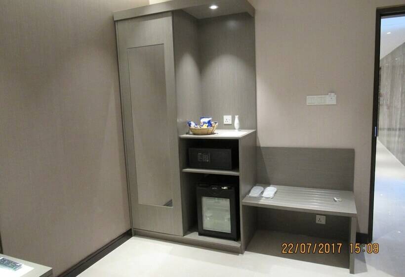 호텔 Divine Center