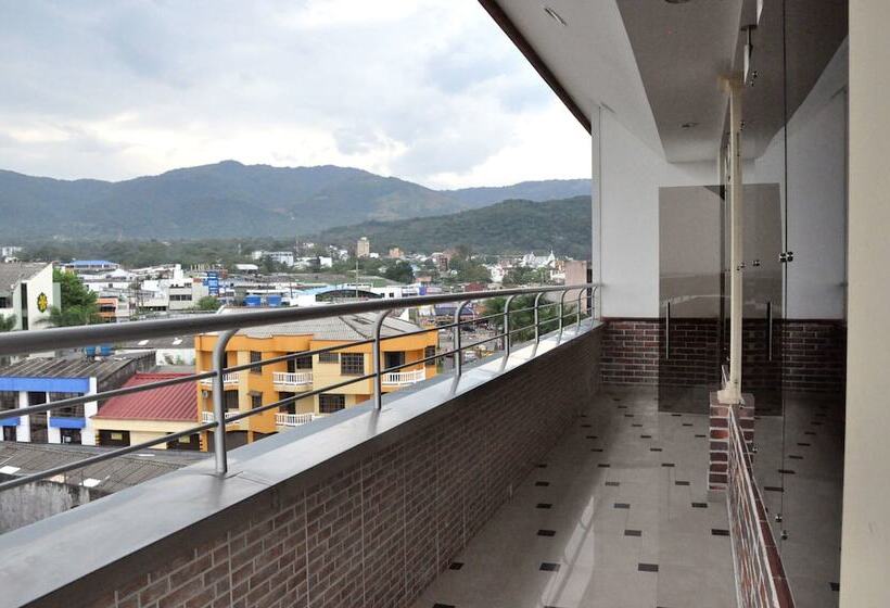 Отель El Caimito