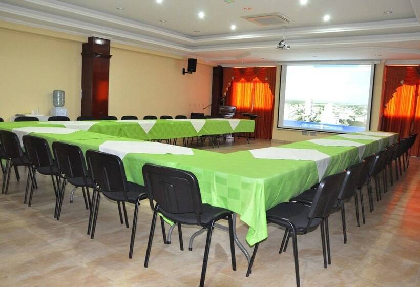 Отель El Caimito