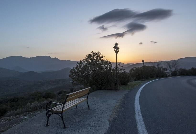 בית מלון כפרי Elafos Spa