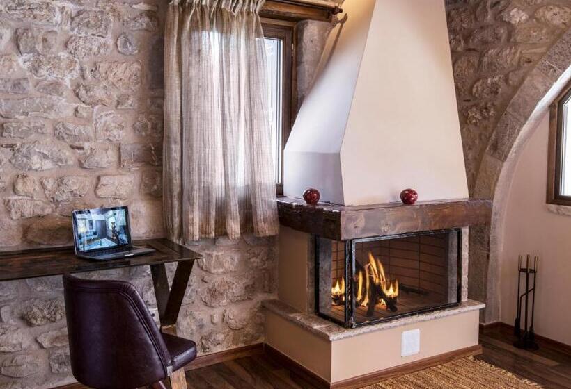 בית מלון כפרי Elafos Spa