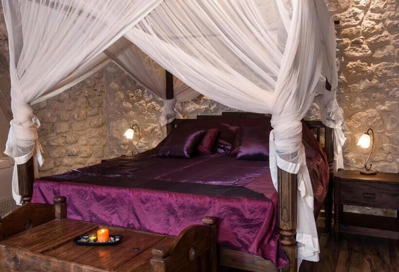 בית מלון כפרי Elafos Spa