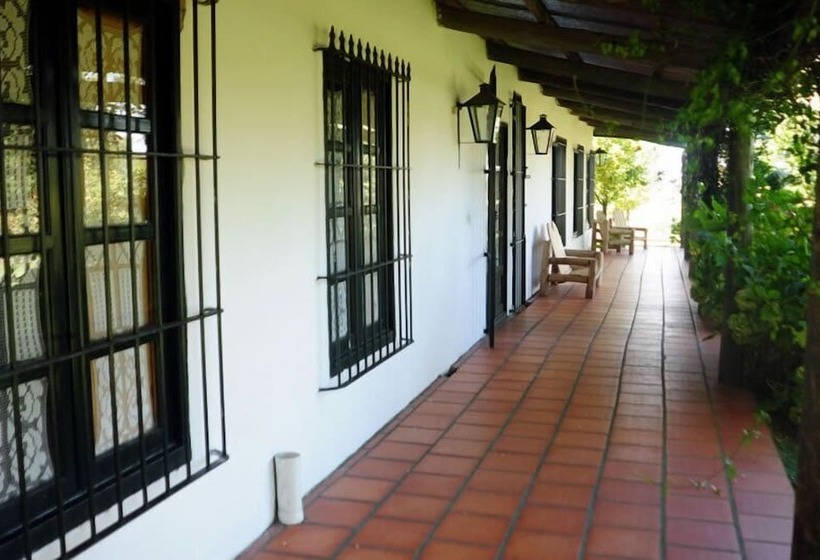 בית מלון כפרי Estancia Aguila Blanca