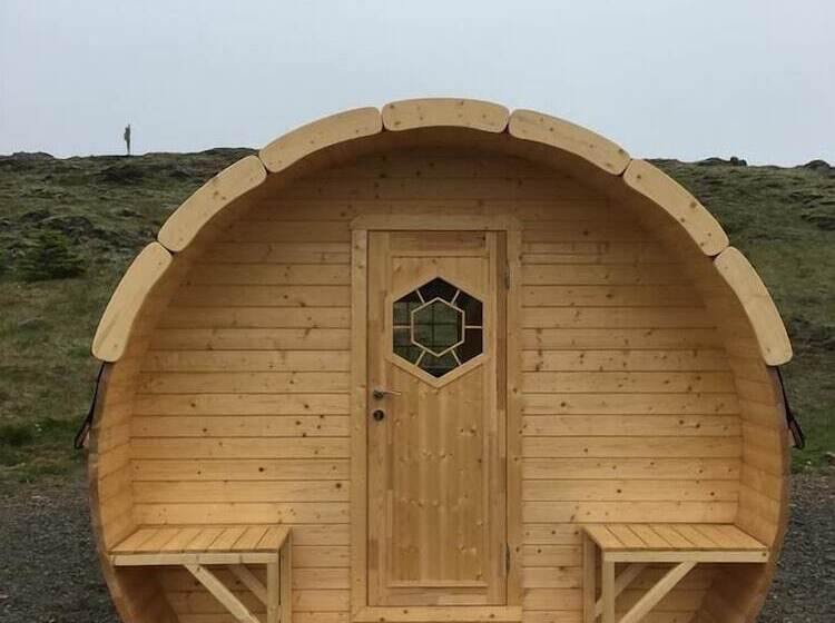 هتل Framtid Camping Lodging Barrels