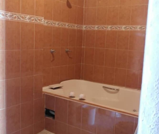 ホテル Hacienda Ecoturistica La Salitrera