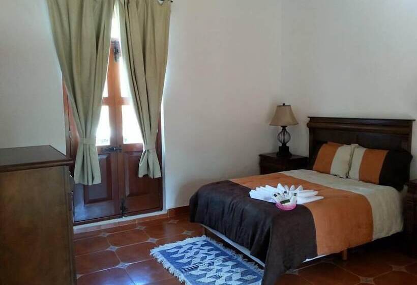 ホテル Hacienda Ecoturistica La Salitrera